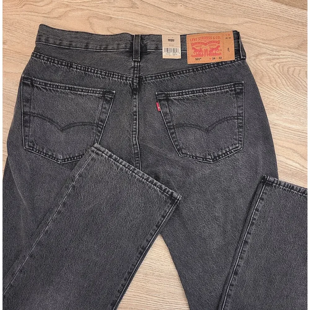 Levi’s 501 Original Fit Straight Leg Button Fly W34 x L32 Iconic Black Jeans - Picture 1 of 8